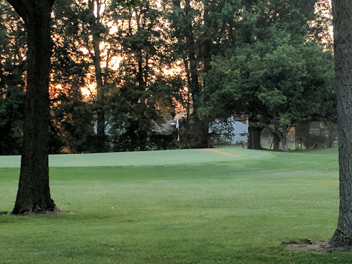 Golf Club «Maple Lane Golf Club», reviews and photos, 33203 Maple Ln Dr, Sterling Heights, MI 48312, USA