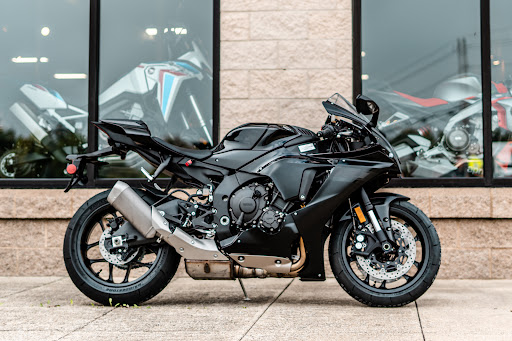 Motorcycle Dealer «State 8 Motorcycles», reviews and photos, 100 Cuyahoga Falls Industrial Pkwy, Peninsula, OH 44264, USA