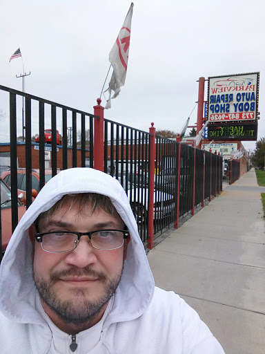 Auto Repair Shop «Parkview Auto Repair & Body Shop», reviews and photos, 4139 S Western Blvd, Chicago, IL 60609, USA