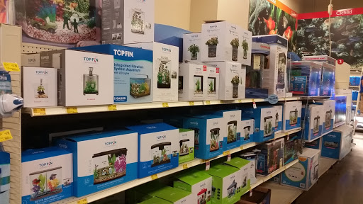 Pet Supply Store «PetSmart», reviews and photos, 400 Mill Creek Dr, Secaucus, NJ 07094, USA