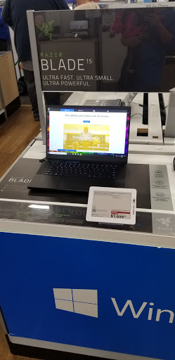 Electronics Store «Best Buy», reviews and photos, 5815 Youngstown Warren Rd, Niles, OH 44446, USA