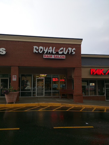 Beauty Salon «Royal Cut Hair Salon», reviews and photos, 3245 Peachtree Pkwy # C, Suwanee, GA 30024, USA
