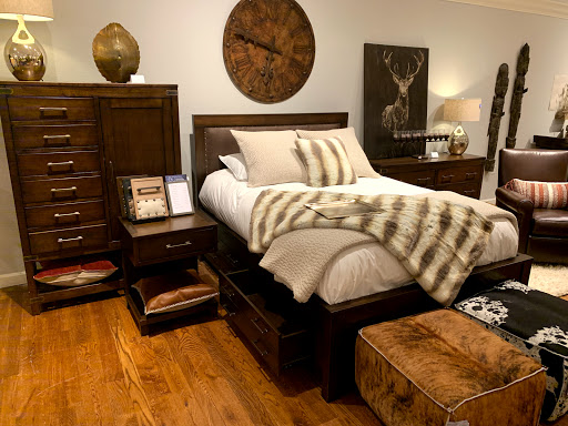 Furniture Store «Arhaus», reviews and photos, 2155 Levis Commons Blvd, Perrysburg, OH 43551, USA