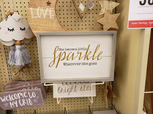 Craft Store «Hobby Lobby», reviews and photos, 6743 Transit Rd, Buffalo, NY 14221, USA