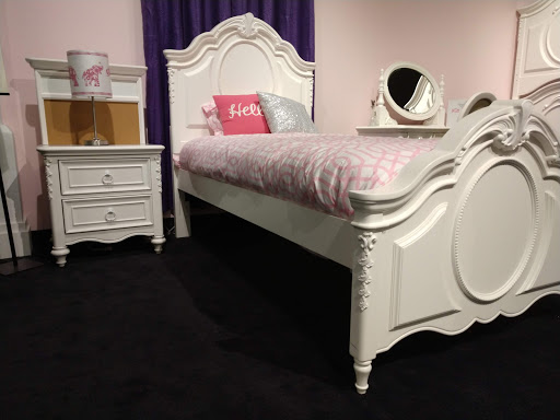 Furniture Store «Mor Furniture for Less», reviews and photos, 10487 SW Cascade Ave, Tigard, OR 97223, USA