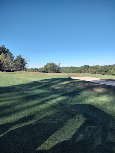 Golf Course «Southmoore Golf Course», reviews and photos, 235 Moorestown Dr, Bath, PA 18014, USA