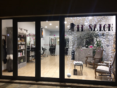 Le salon par Camille à Lombez