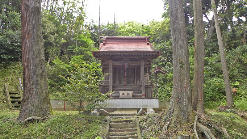 八社神社