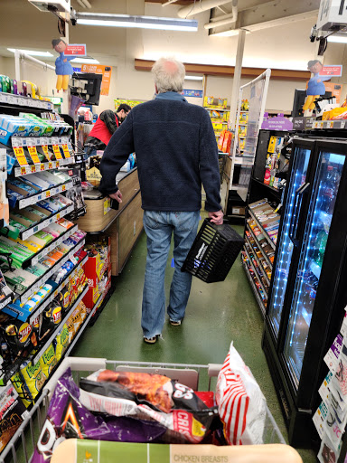 Grocery Store «Fred Meyer», reviews and photos, 7700 SW Beaverton Hillsdale Hwy, Portland, OR 97225, USA