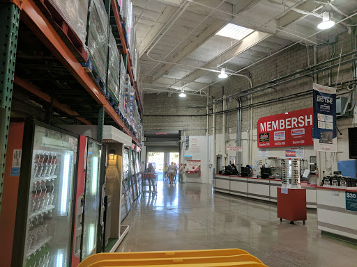Warehouse store «Costco Wholesale», reviews and photos, 4500 W Shaw Ave, Fresno, CA 93722, USA