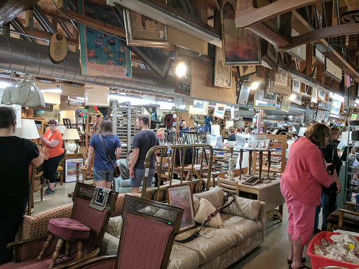 Thrift Store «Empty the Nest», reviews and photos, 8812 7th Ave N, Golden Valley, MN 55427, USA