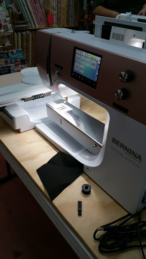 Fabric Store «Cottonwood», reviews and photos, 2035 Barracks Rd, Charlottesville, VA 22903, USA