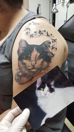 Tattoo Shop «Tattoos & Things», reviews and photos, 11601 Pellicano Dr A-6, El Paso, TX 79936, USA