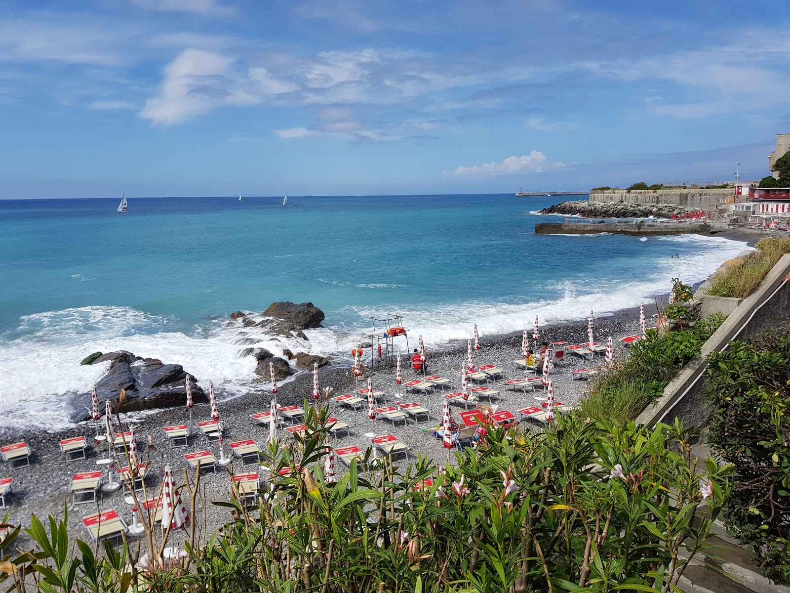 Foto de Spiaggia di Capo Marina com relativamente limpo nível de limpeza