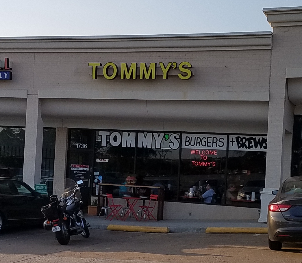 Tommys Burgers Brews
