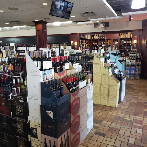Liquor Store «Wine Palace», reviews and photos, 13971 Middlebelt Rd, Livonia, MI 48154, USA