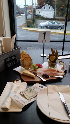 Butcher Shop «Rooster Street Butcher», reviews and photos, 11 S Cedar St, Lititz, PA 17543, USA