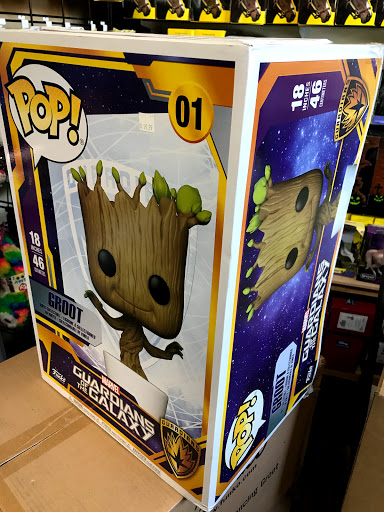 Collectibles Store «Fantastic Collectibles», reviews and photos, 162 W Center St, Manteca, CA 95336, USA