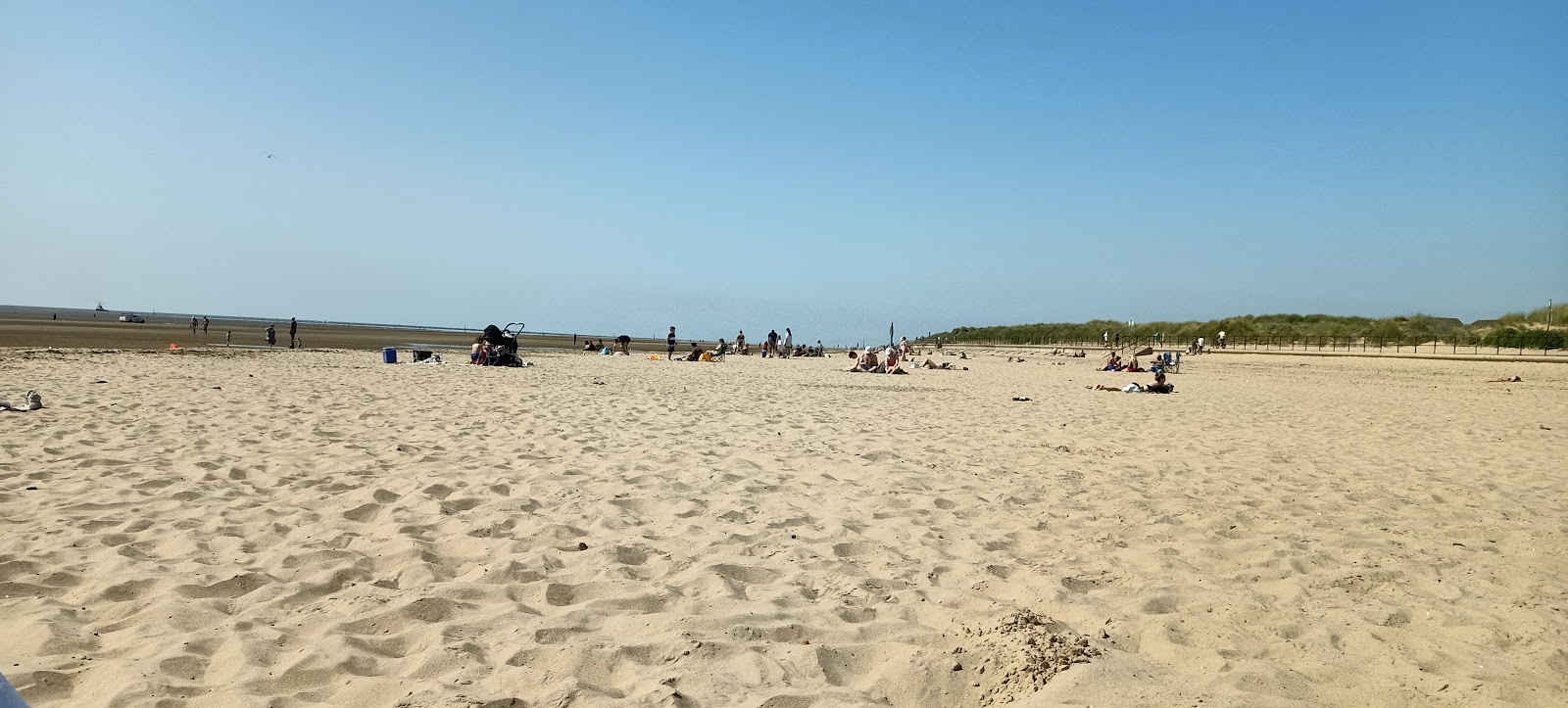 Crosby Beach photo #3