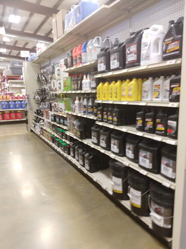 Farm Equipment Supplier «Tarwater Farm & Home Supply», reviews and photos, 4107 NW Topeka Blvd, Topeka, KS 66617, USA