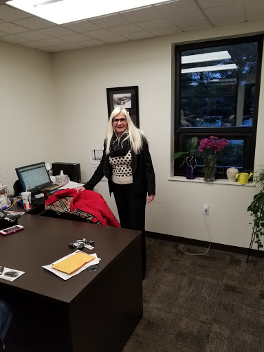 Ford Dealer «Ford Lincoln of Huntington», reviews and photos, 333 W Jericho Turnpike, Huntington, NY 11743, USA