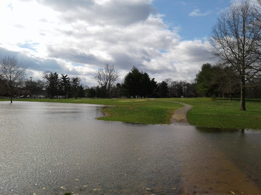 Golf Course «Paul Walker Golf Course», reviews and photos, 1040 Covington St, Bowling Green, KY 42103, USA