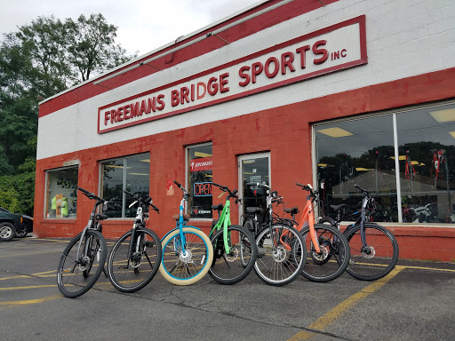 Freemans Bridge Sports, 38 Freemans Bridge Rd, Scotia, NY 12302, USA, 
