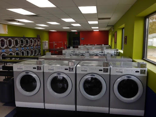 Laundromat «St. Clair Shores Electrolux Express Coin Laundromat», reviews and photos, 27520 Harper Ave, St Clair Shores, MI 48081, USA