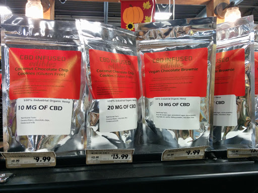 Grocery Store «Fresh Thyme Farmers Market - Kenosha», reviews and photos, 7100 Green Bay Rd, Kenosha, WI 53142, USA