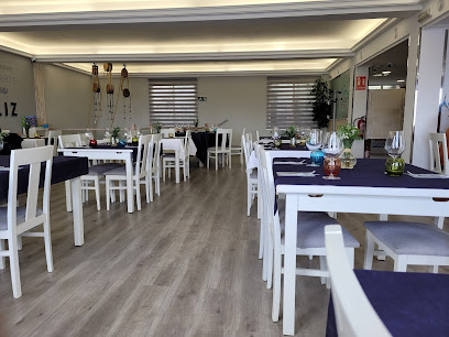 Restaurante A´Mares Burela - Travesía do Porto, 7, 27880 Burela, Lugo, Spain