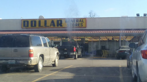 Discount Store «Dollar General», reviews and photos, 608 E Main St, Warrenton, MO 63383, USA