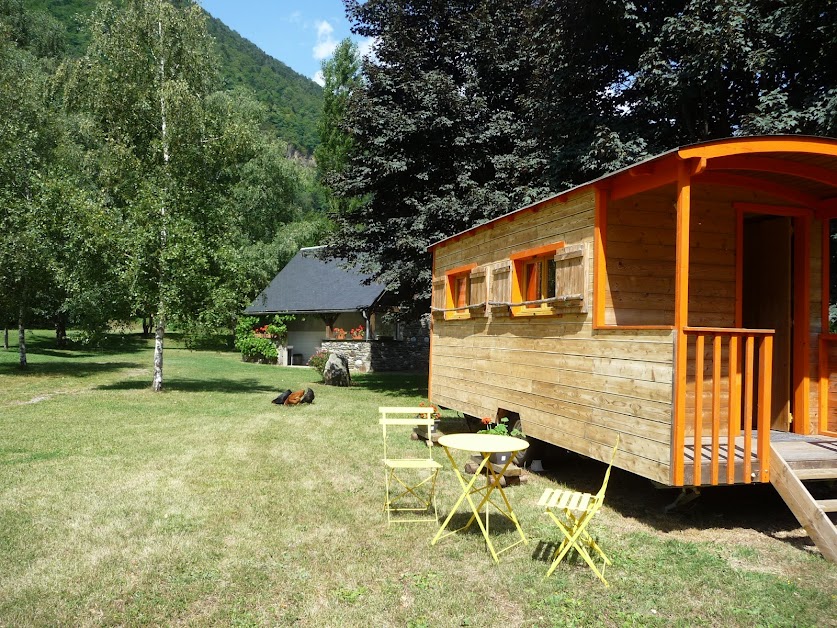 aire naturelle de camping de Cadéac à Cadéac