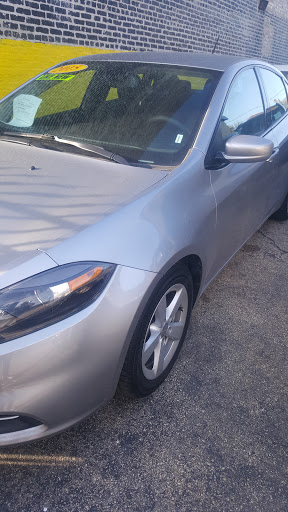 Used Car Dealer «Advance Auto Mart», reviews and photos, 5400 W North Ave, Chicago, IL 60639, USA
