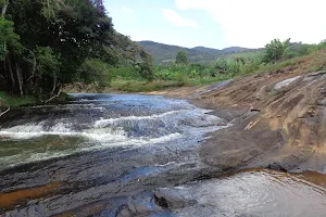 Parque Das Cachoeiras Em Pedra Bonita / MG image
