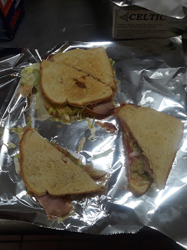 Grocery Store «Guy Colley Grocery», reviews and photos, 4426 33rd Ave, Vero Beach, FL 32967, USA