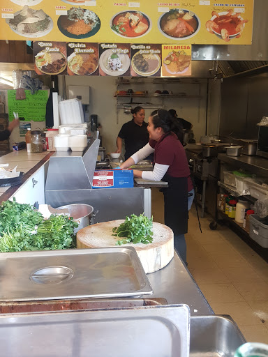 Grocery Store «Azteca De Oro Market», reviews and photos, 499 State St, Clearfield, UT 84015, USA