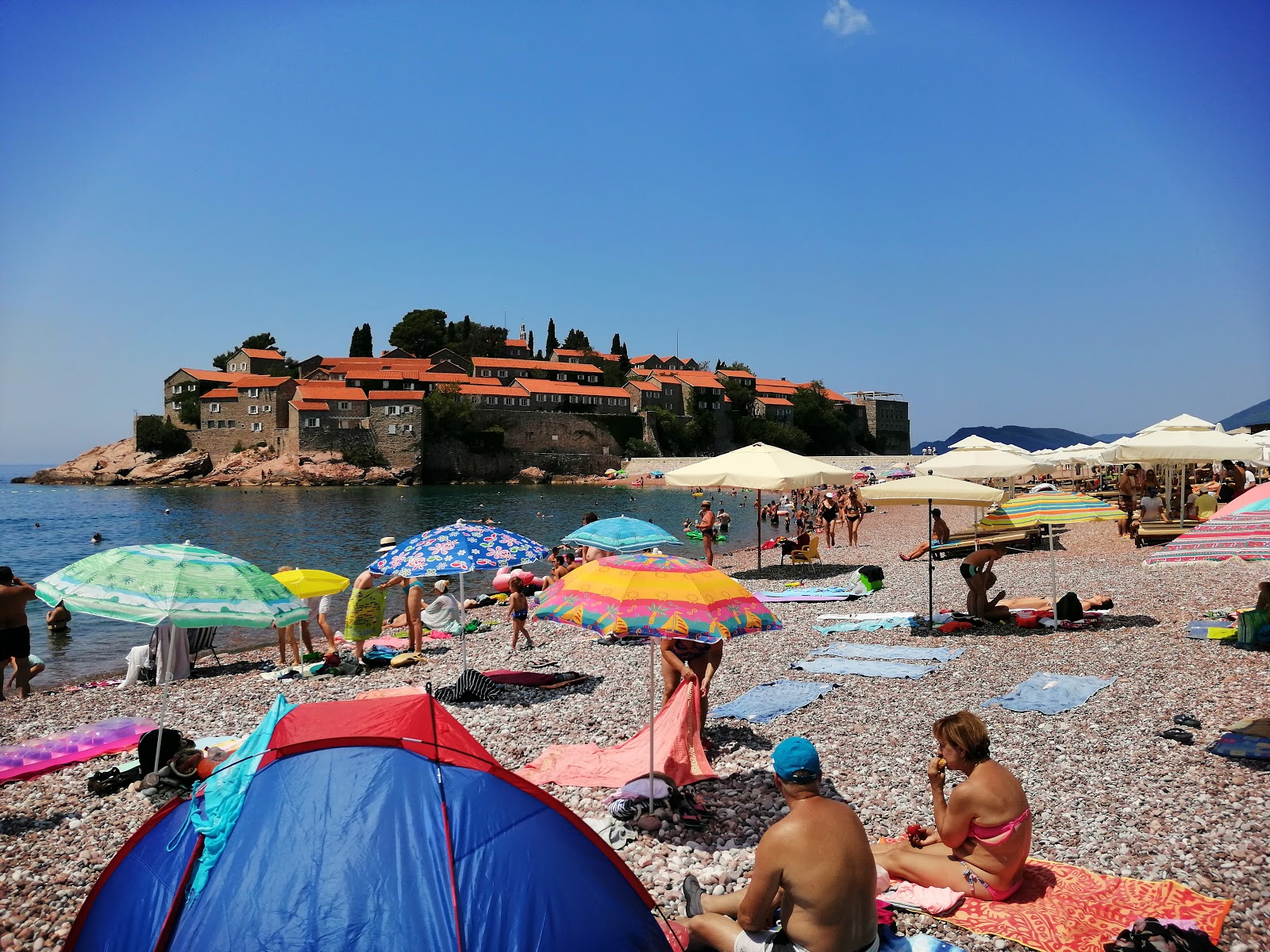 Photo of Sveti Stefan beach with very clean level of cleanliness