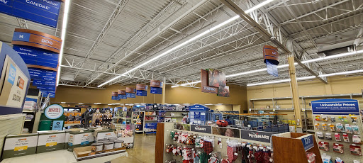 Pet Supply Store «PetSmart», reviews and photos, 8281 Troy Pike, Huber Heights, OH 45424, USA