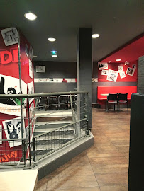 Atmosphère du Restaurant KFC Nimes - n°19