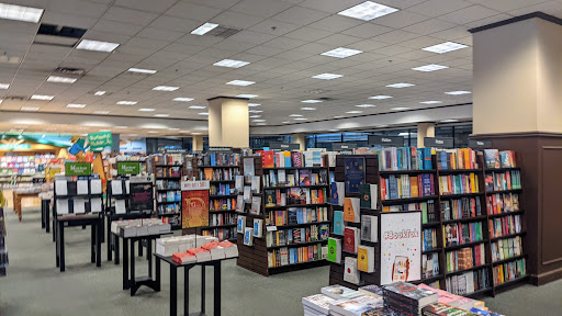 Book Store «Barnes & Noble», reviews and photos, 3400 Forest Dr, Columbia, SC 29204, USA