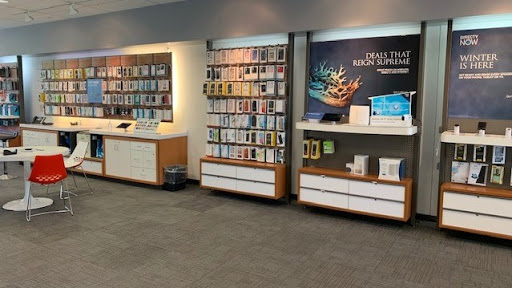 Cell Phone Store «AT&T», reviews and photos, 496 S Broad St #11, Meriden, CT 06450, USA