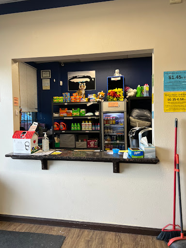 Laundromat «Spring Clean Laundry», reviews and photos, 622 S Academy Blvd, Colorado Springs, CO 80910, USA