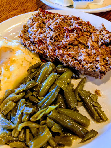 American Restaurant «Cracker Barrel Old Country Store», reviews and photos, 1240 NJ-73, Mt Laurel, NJ 08054, USA