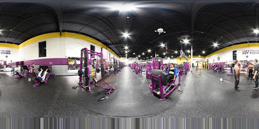 Gym «Planet Fitness», reviews and photos, 700 E Patchogue Yaphank Rd, Medford, NY 11763, USA