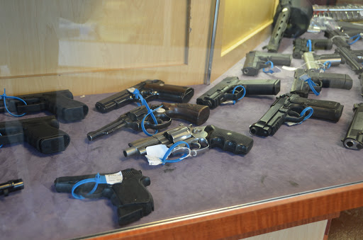 Pawn Shop «Shady Rays Pawn Shop», reviews and photos, 221 Gordon Ave, Bowling Green, KY 42101, USA