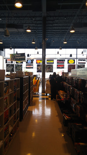 Auto Parts Store «Summit Racing Equipment», reviews and photos, 20 King Mill Rd, McDonough, GA 30253, USA
