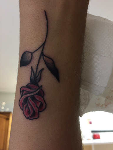 Tattoo Shop «Lucky Tattoo», reviews and photos, 1639 Washington Ave, Miami Beach, FL 33139, USA