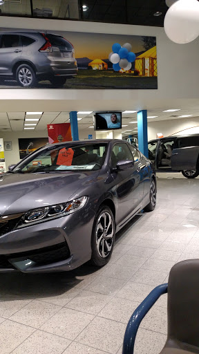 Honda Dealer «Spring Branch Honda», reviews and photos, 10250 Katy Fwy, Houston, TX 77043, USA