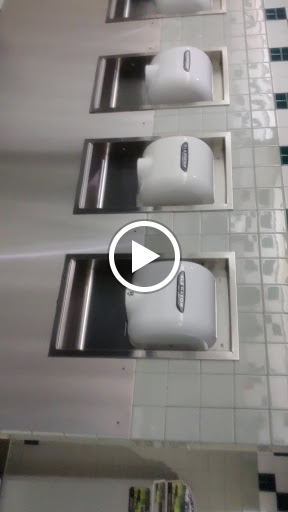 Movie Theater «UA Kaufman Astoria Cinemas 14 & RPX», reviews and photos, 35-30 38th St, Astoria, NY 11101, USA