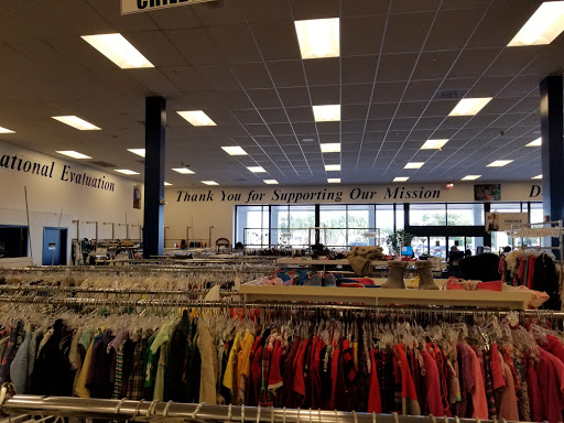 Thrift Store «Goodwill West Palm Beach/Gulfstream Super Store & Donation Center», reviews and photos